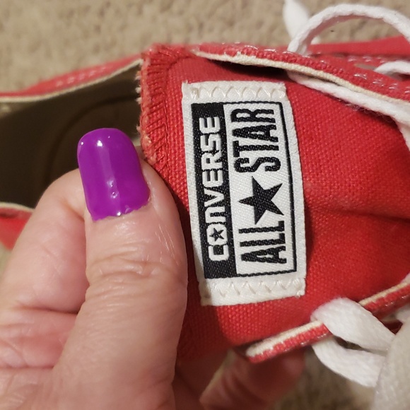 Classic mens red & white Converse All Star sneakers. Mens sz 10, Women's 12. - Picture 4 of 13